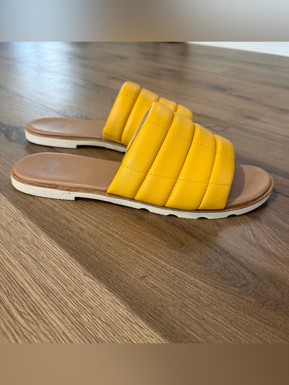 SOREL Ella III Slide Sandals Womens 12 Yellow Ray Honey White Quilted Leather